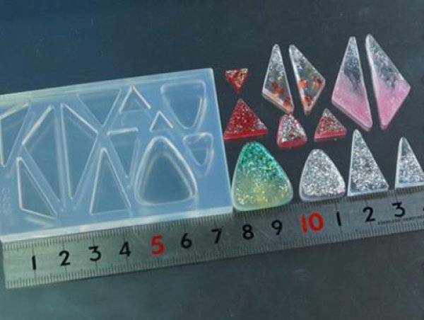 画像2: (sn925)シリコンモールド トライアングルフラット (2)