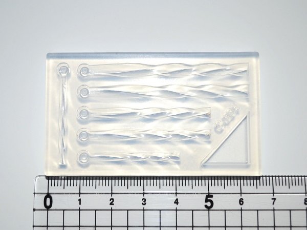 画像2: (sn435)シリコンモールド 穴付きチャーム スパイラルライン (2)