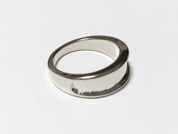 画像2: 【高品質日本製 10セット予約販売】No.175 指輪 リング ハーフオーバルデザイン シルバー ミール皿 土台 約5×22mm 10号 (2)