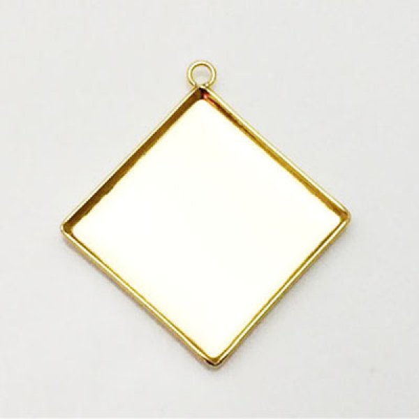 画像2: (YDPE-6680)【高品質日本製 10セット予約販売】ダイヤ型スクエア L(21mm)サイズ ペンダントトップ 3色展開 ミール皿 (2)