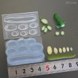 画像1: (sn127)シリコンモールド 野菜シリーズ 食品雑貨  キュウリ 立体型 1本タイプ ＆スライスタイプ ミニチュア 食玩 レジンや樹脂粘土でのフェイクフード作りに (1)