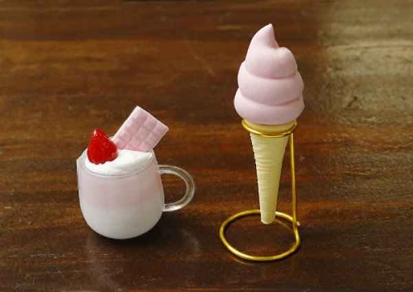 画像4: (ka1125) シリコンモールド クレイジュエリー モコモコ ソフトクリーム ミニチュア 立体 1/12サイズ対応 キッチン雑貨 ミニチュア食器 食玩 レジンや樹脂粘土でのフェイクフード作りに (4)