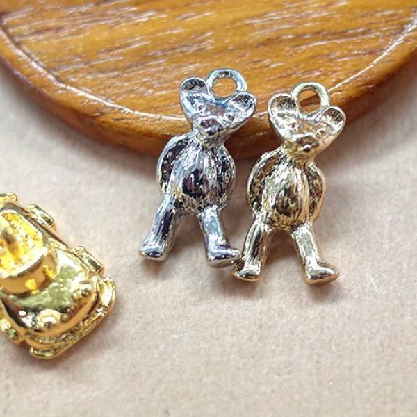画像2: (kara785)【お取り寄せ商品 10個セット販売】動物 チャーム( ミール皿 ・ セッティング台 )  ベア bear (くま) 2色展開 アクセサリー パーツ  (2)