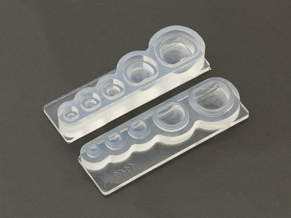 画像2: (ka1146) シリコンモールド クレイジュエリー さくらんぼ(チェリー型) 5サイズ 立体型 お菓子 デザート ミニチュア  レジンや樹脂粘土でのフェイクフード作りに (2)